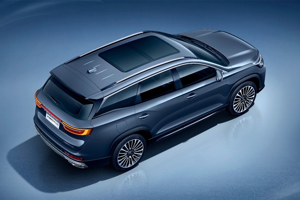    X90 Plus выглядит стильно со всех ракурсов. Даже сверху. Фото: Jetour