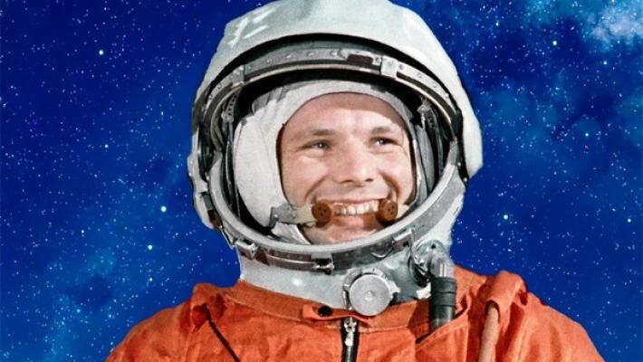 «да я бы и на Луне так же стоял»