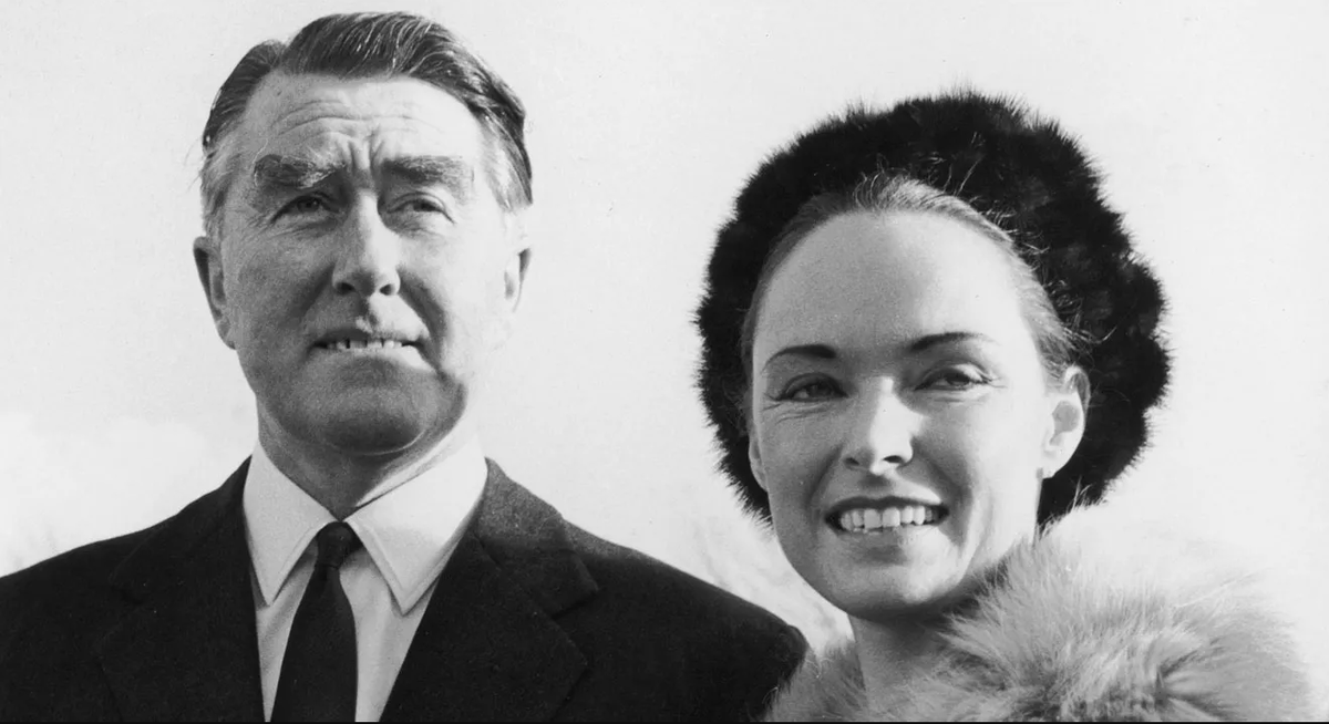 Рой Бейтс и его жена Джоан. Источник: Evening Standard/Hulton via Getty Images