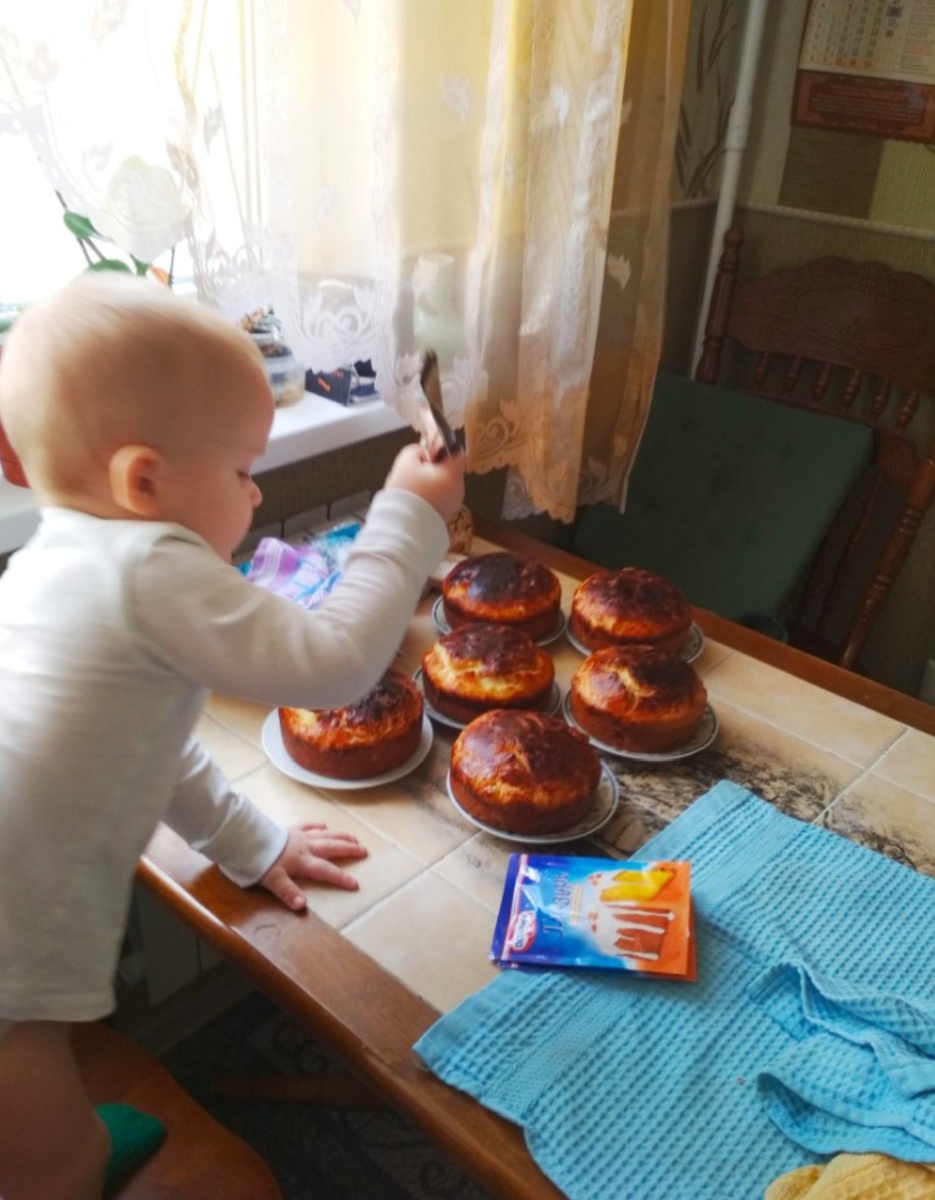 Со старшим сыном впервые пробовала самостоятельно печь куличи