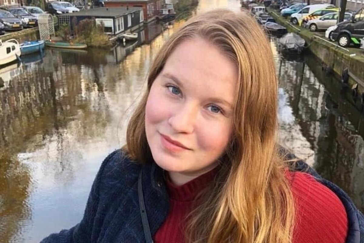    Старшая дочь Леонида Агутина — Полина Социальные сети