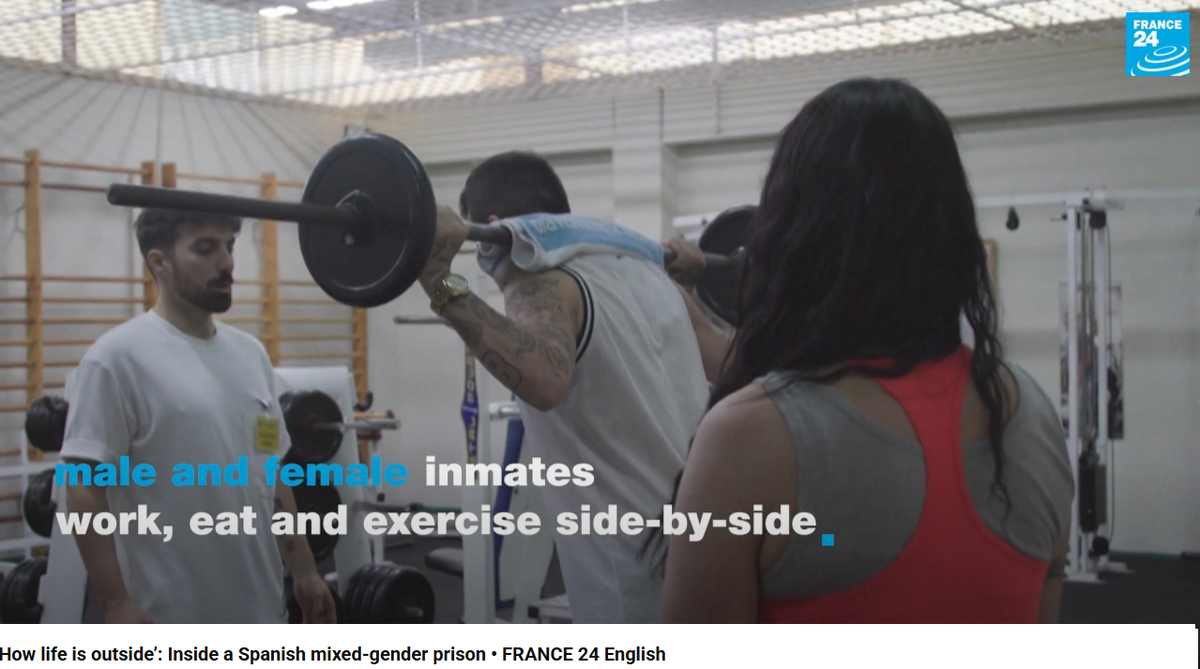 О данной тюрьме делал новостной репортаж канал FRANCE24English, который вы сами легко можете отыскать в Интернете