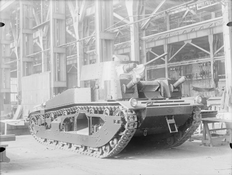Британский танк Vickers Medium Mark III, послуживший основой для будущего Т-28. Фотография в свободном доступе.