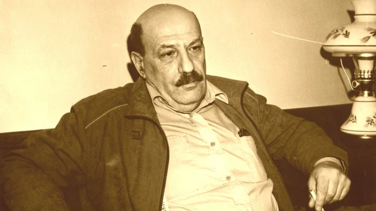 Леонид Менакер