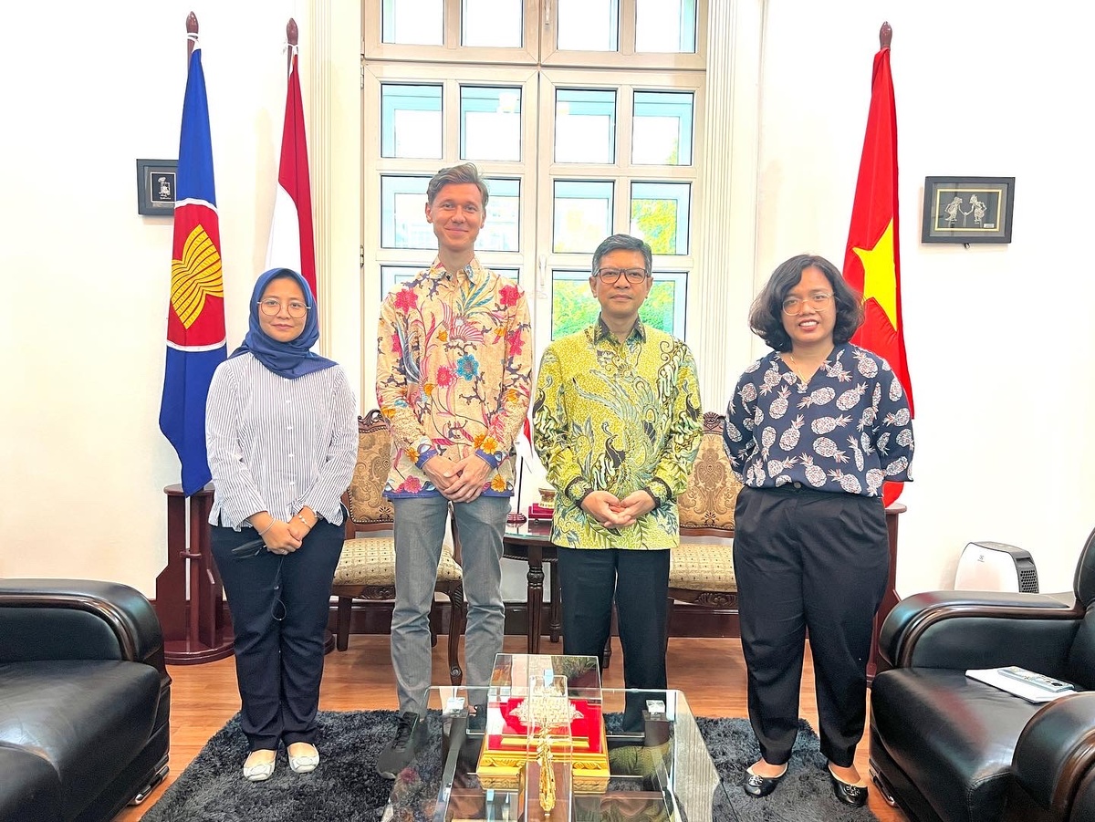 В гостях у посла Индонезии в Ханое, Вьетнам. Сентябрь 2022. Фото автора.