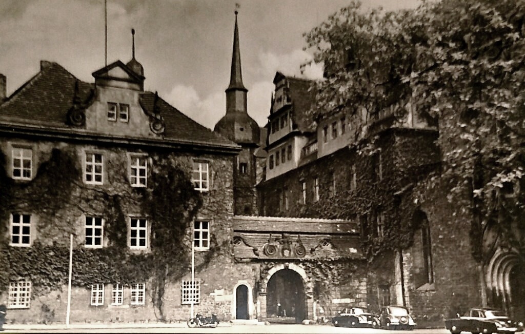 Мерзебург. Немецкая открытка начала 60-х. Мой архив.