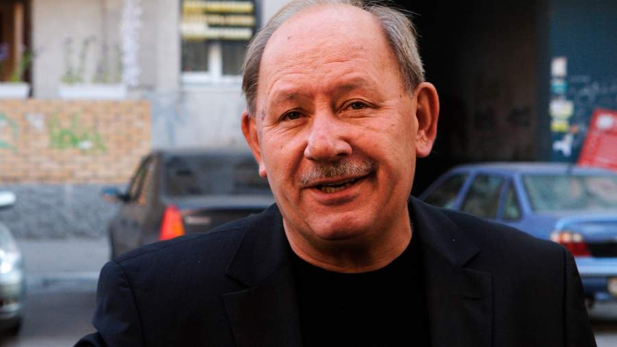 Виктор Тархов