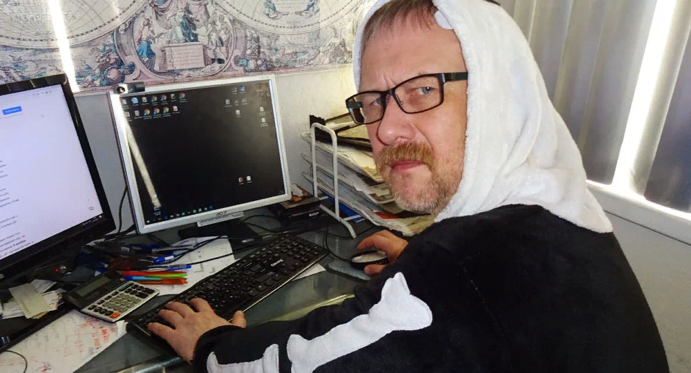 Главная ошибка жертвы мошенников. Стоит учесть и вас никто и никогда не обманет. Почти никто и никогда