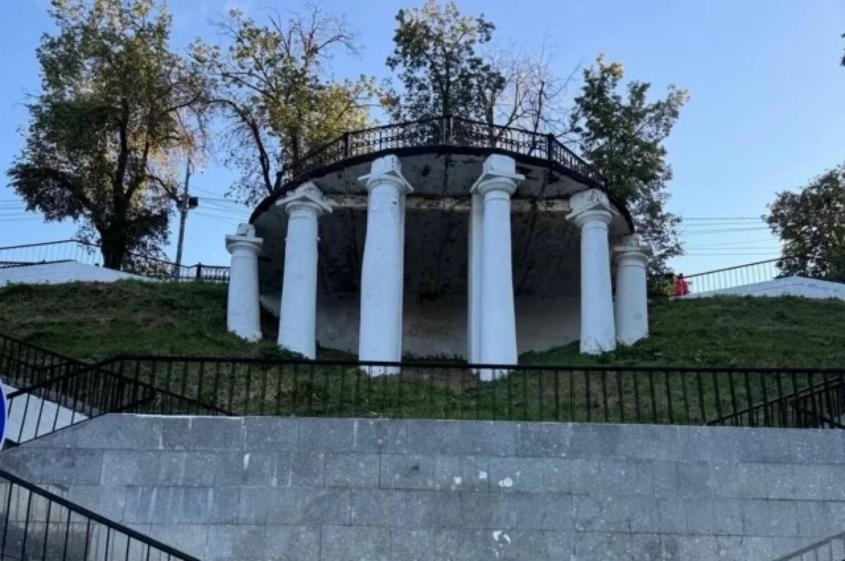    В Ярославле могут отремонтировать разрушающуюся смотровую площадку