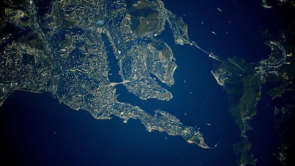     Источник: Роскосомс