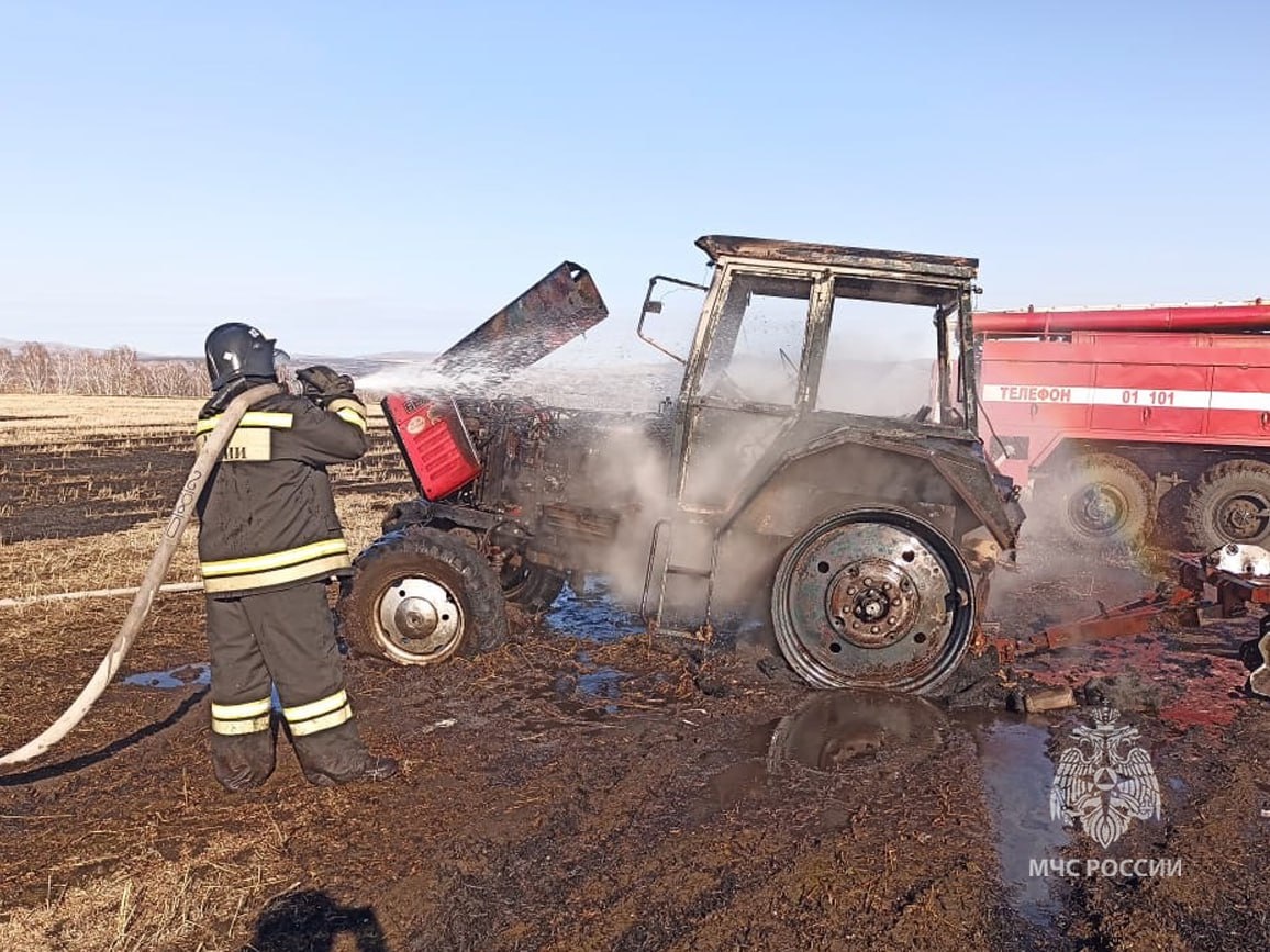     За сутки в Красноярском крае потушили 21 пожар