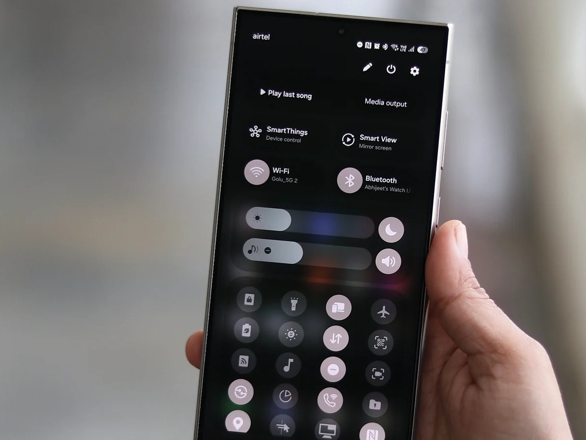    РКН может заблокировать зарубежных провайдеров, Samsung выпустила стабильную One UI 7. Главное за неделю