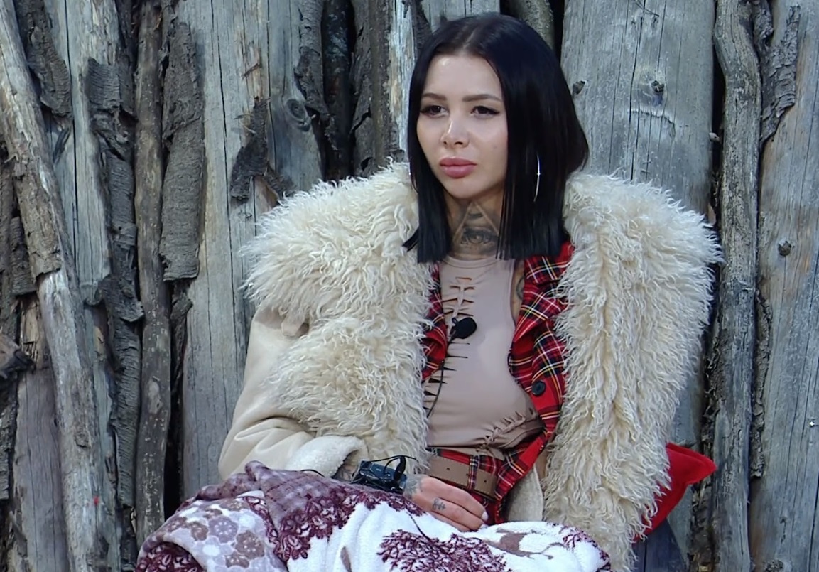 Клава Безверхова (фото из эфира на «Okko»)