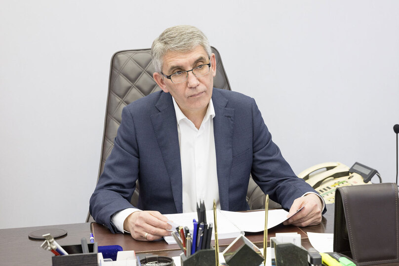     губернатор Дмитрий Миляев. фото - пресс-служба правительства региона