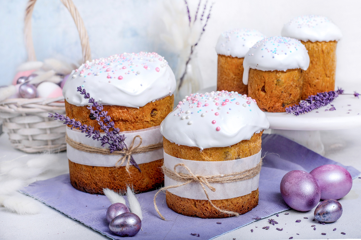 Царские куличи с цукатами, изюмом и воздушным рисом