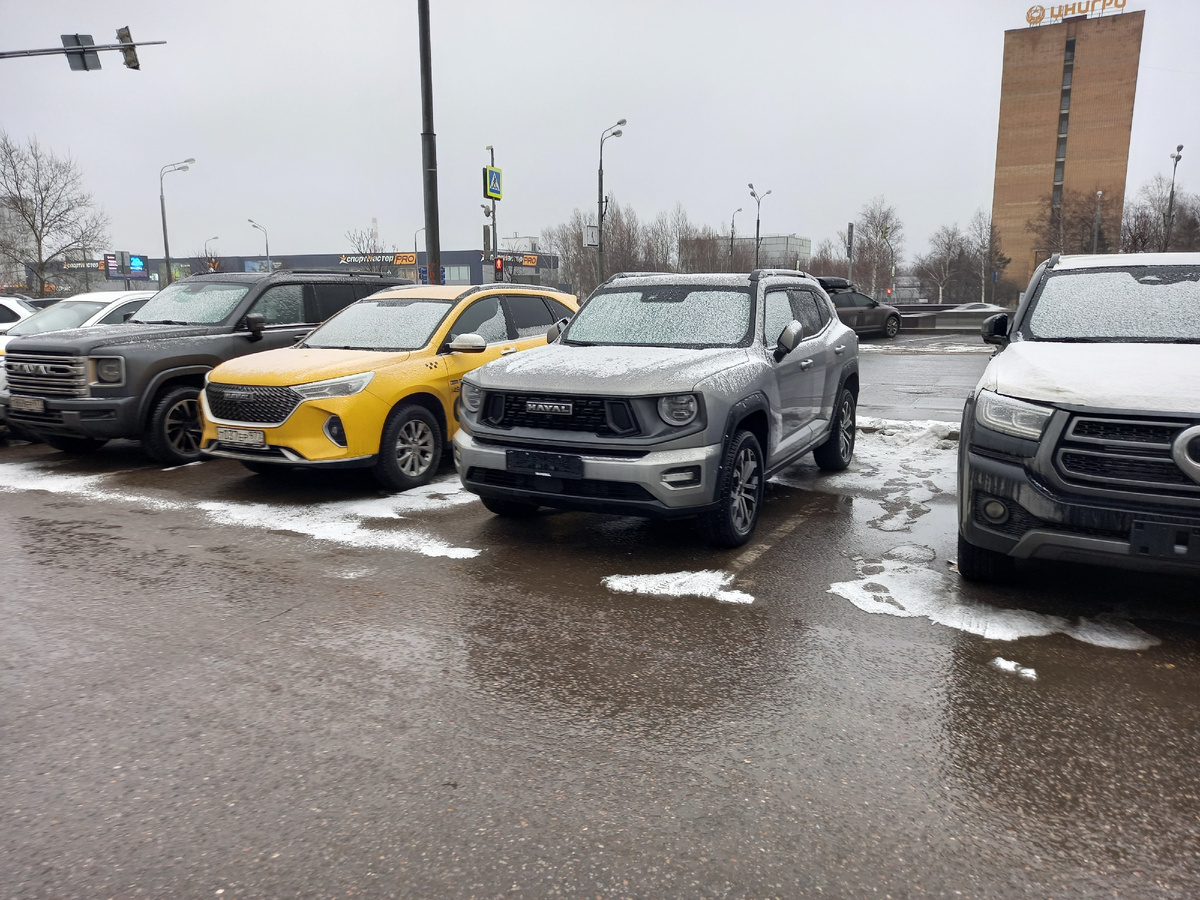 При самом благоприятном стечении обстоятельств в России в 2025 году продадут не более 1,49 млн новых легковых автомобилей - Автостат.