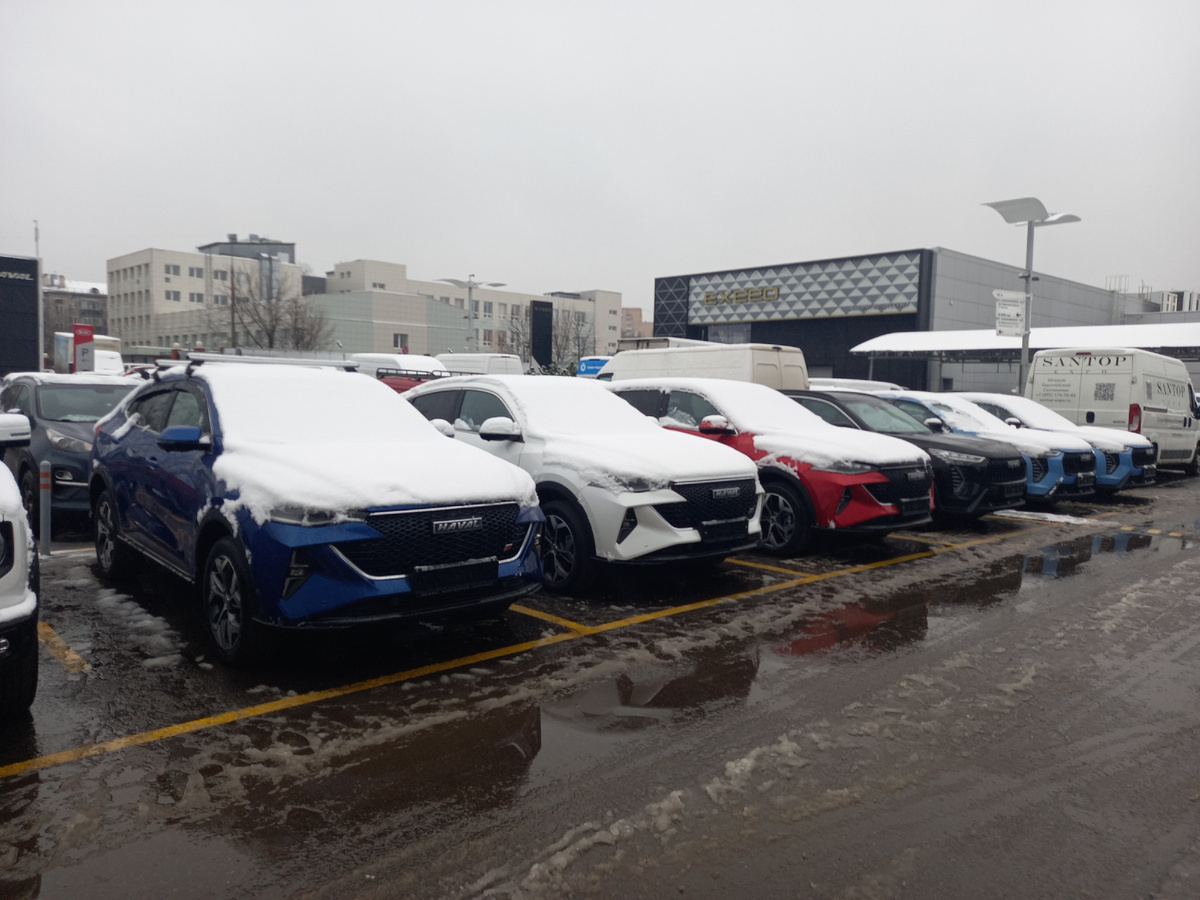 В 2024 году в России реализовано 1,57 млн новых легковых автомобилей.