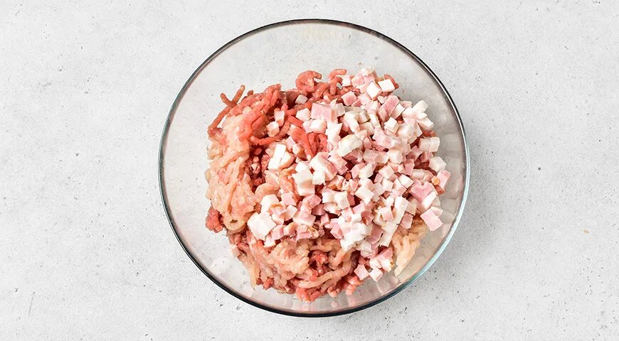   Котлеты из куриного и свиного фарша (gastronom.ru)