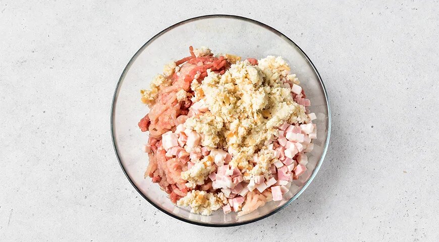   Котлеты из куриного и свиного фарша (gastronom.ru)