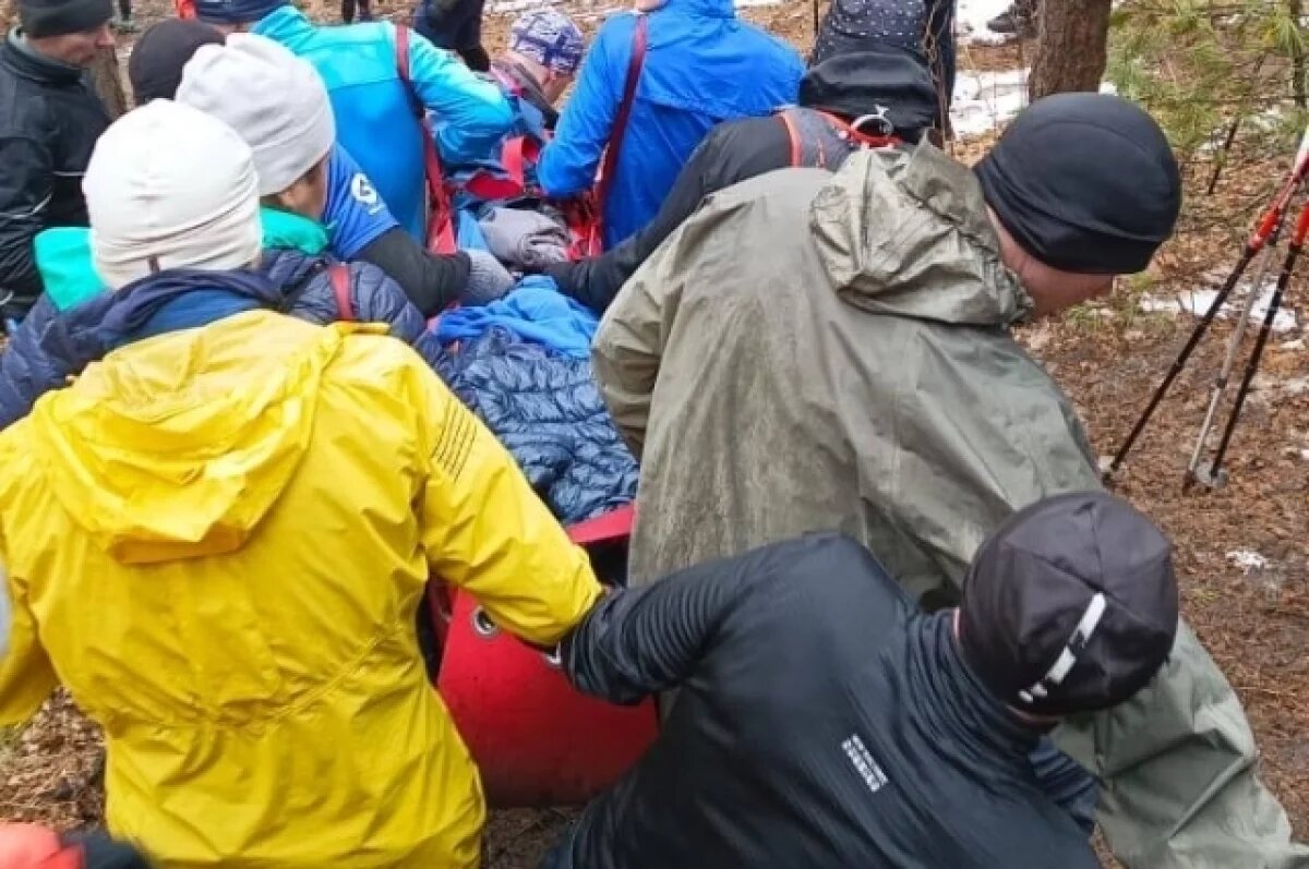    Пострадавшей туристке из Иркутска помогли спортсмены и спасатели в Бурятии
