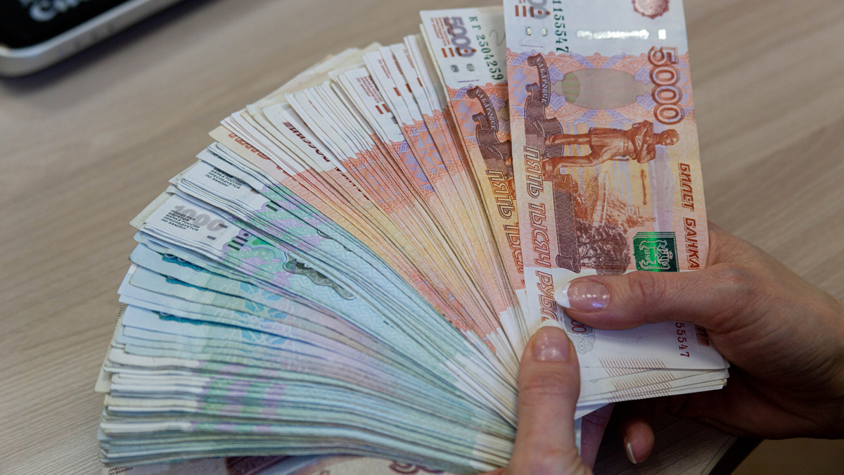 Где хранить деньги в текущем году: надёжные и выгодные способы