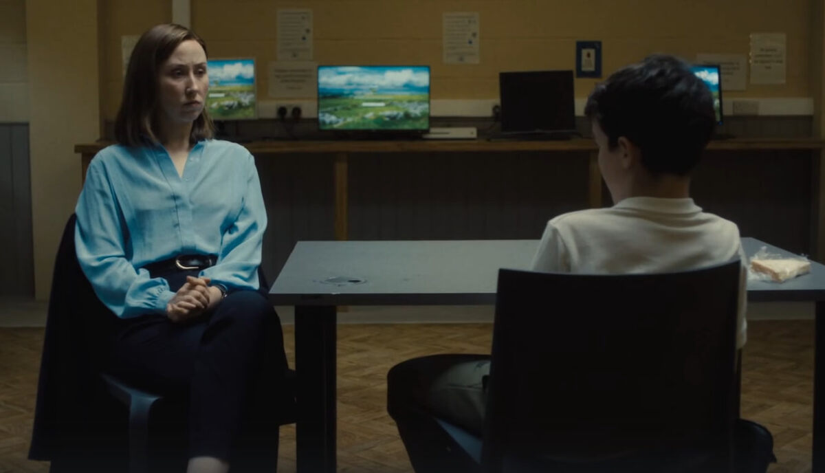 Беседа психолога и главного героя