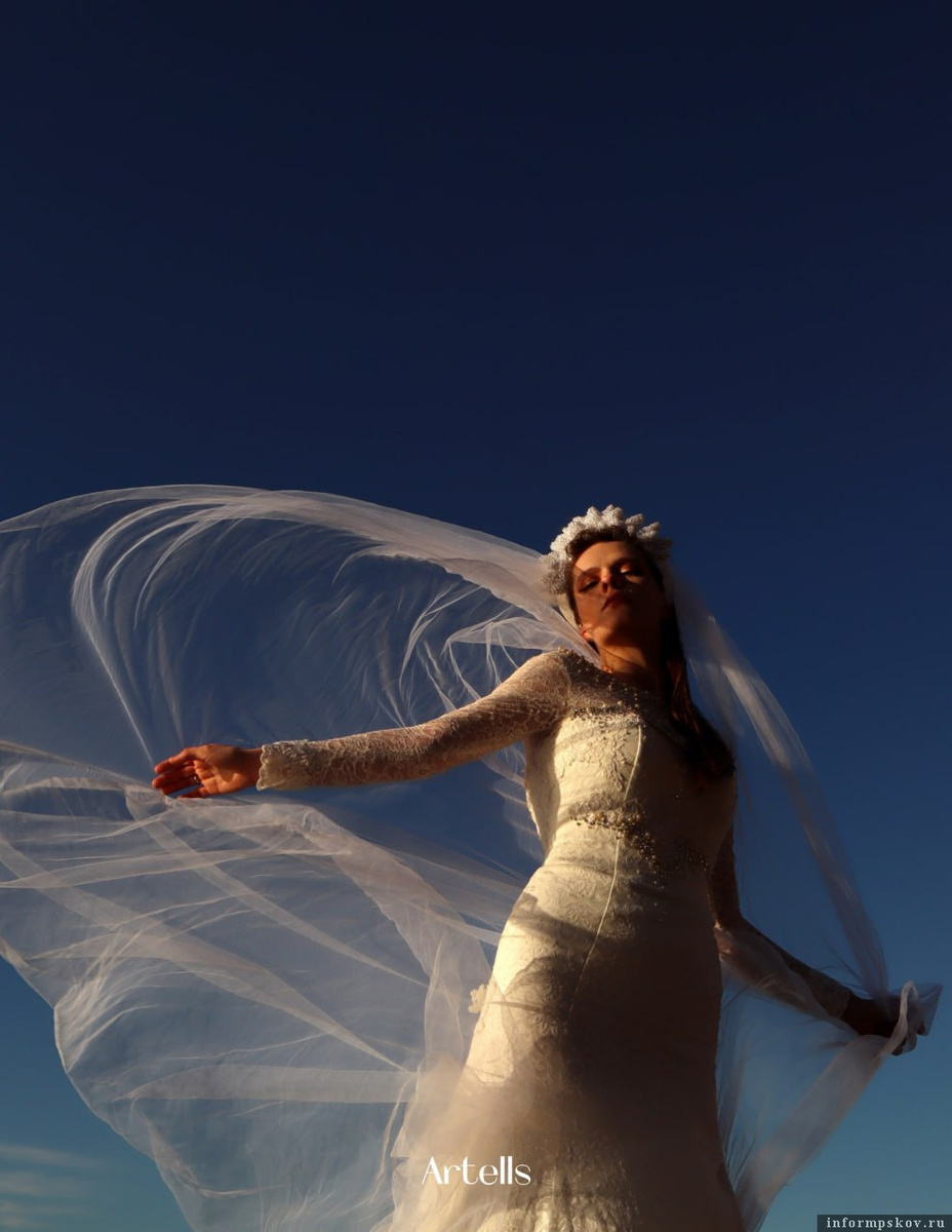 На страницы нью-йоркского журнала попали образы театра моды ПсковГУ. Фото здесь и далее: Ольга Поспелова