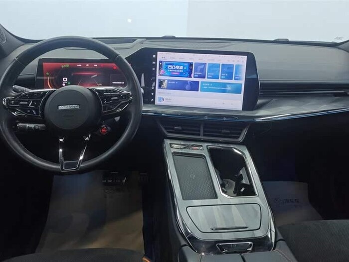 Салон Haval F7 Beast