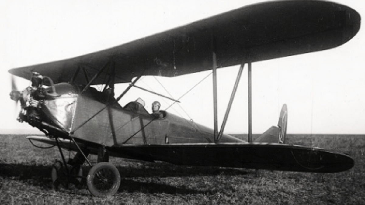 Учебный самолет У-2