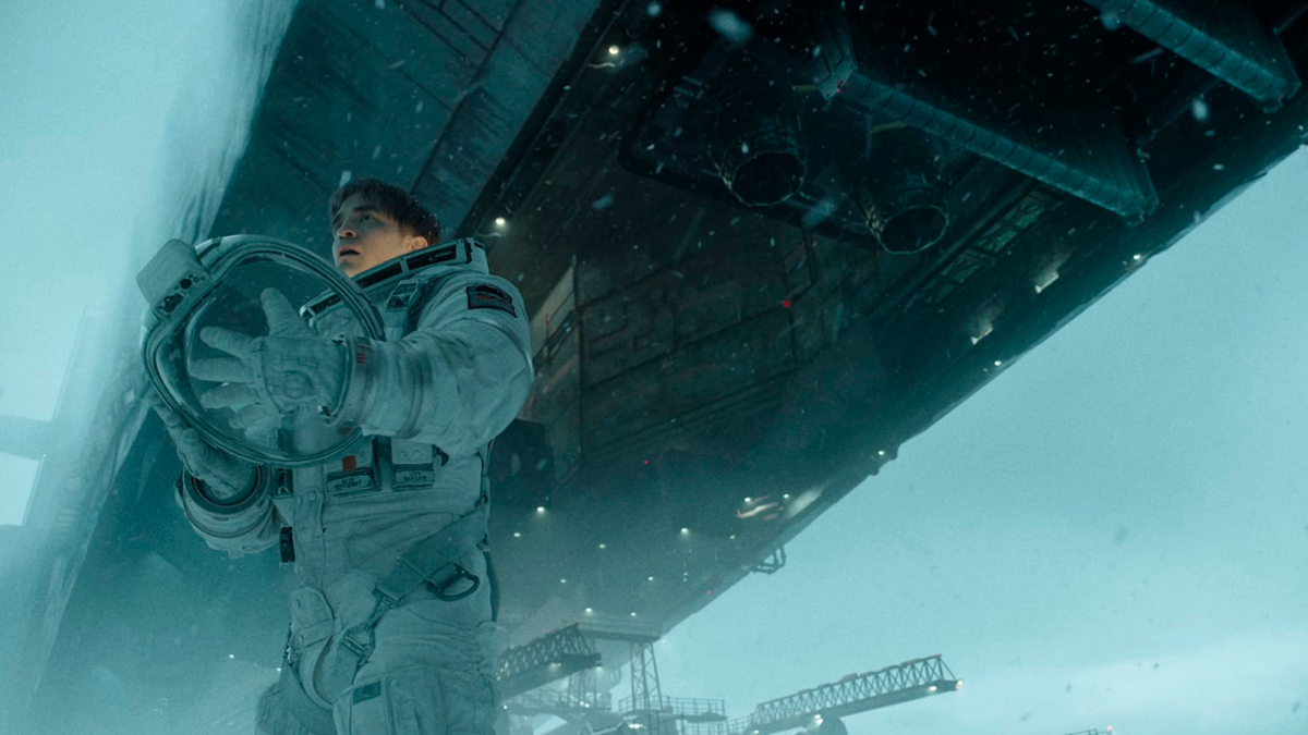 Кадры из фильма "Микки 17"