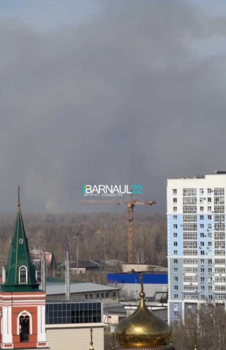    Горят поля рядом с Барнаулом. Источник: Barnaul 22
