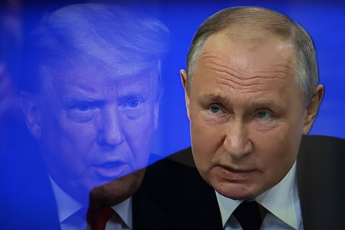    Владимир Путин и президент США Дональд Трамп / Источник: © Artem Priakhin/Keystone Press Agency/Global Look Press