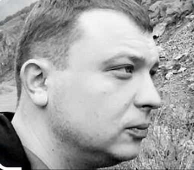 Автор; Семен Уралов