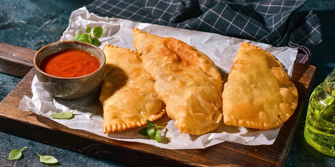 Чебуреки на кефире, пошаговый рецепт с фото на 390 ккал