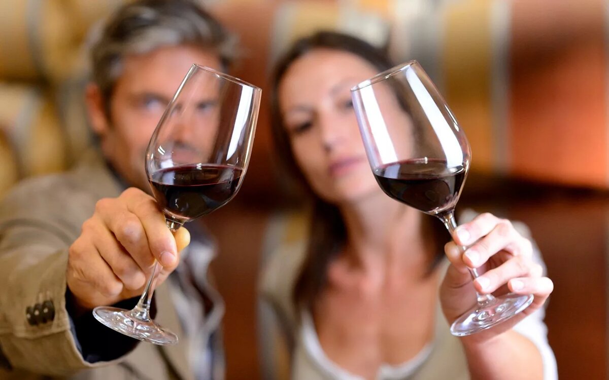 Я, как и многие из нас, пыталась вести нормальную жизнь