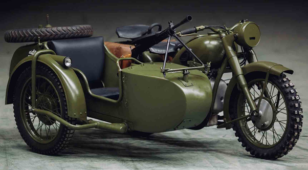 Мотоцикл М-72, военный вариант.