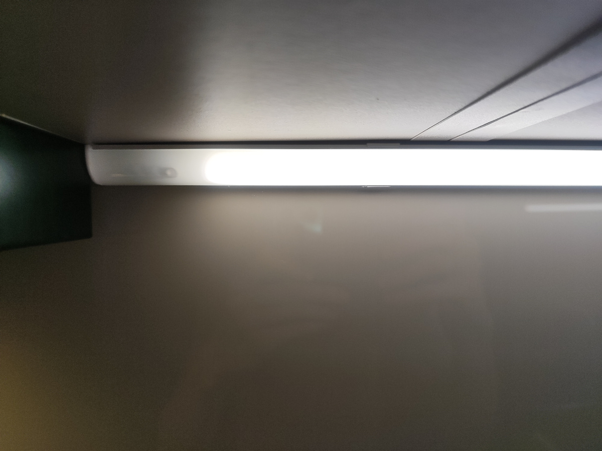 Светодиодная подсветка на кухне своими руками. Фото автора.