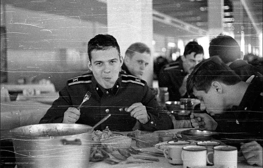 Курсантские байки. Глава 9. Курсантская столовая.