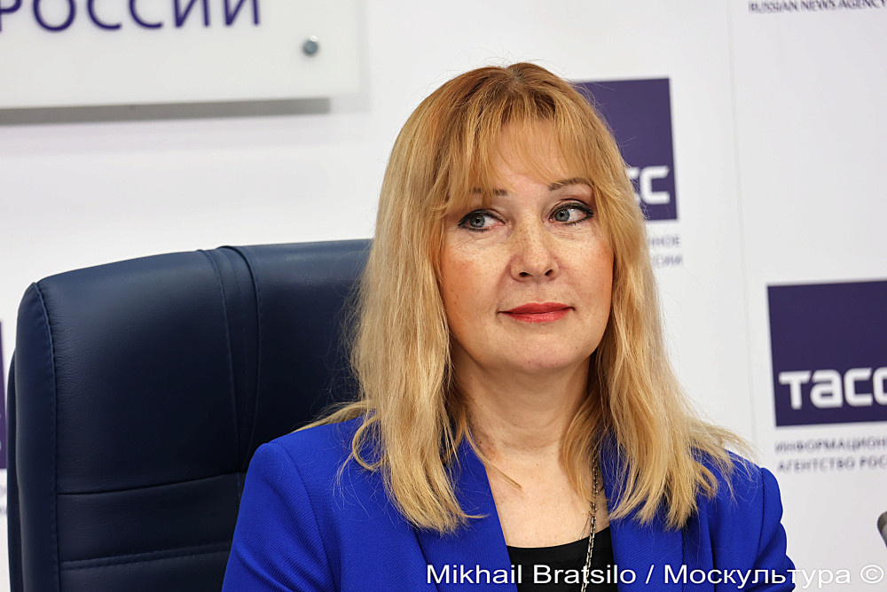 Анна Тихонова
