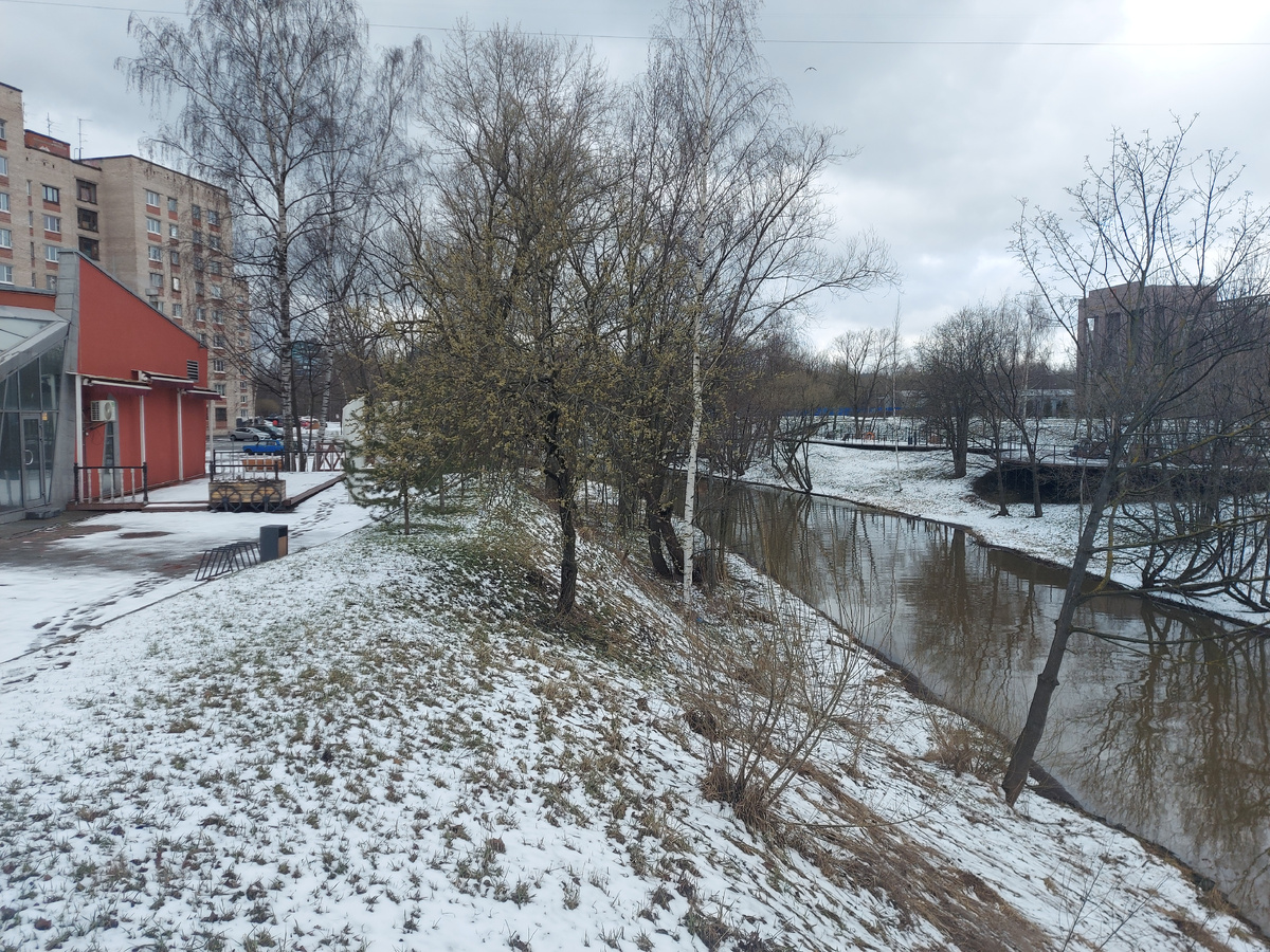 Санкт-Петербург. Апрель.