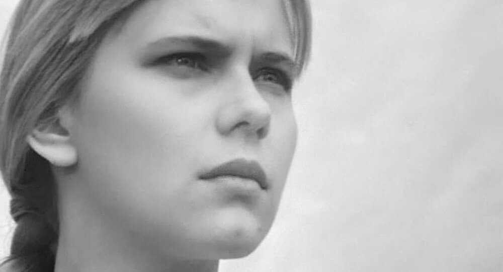 Почему рано ушла из кино и из-за какой беды стала затворницей красавица-актриса Ирина Короткова, и как выглядела потом