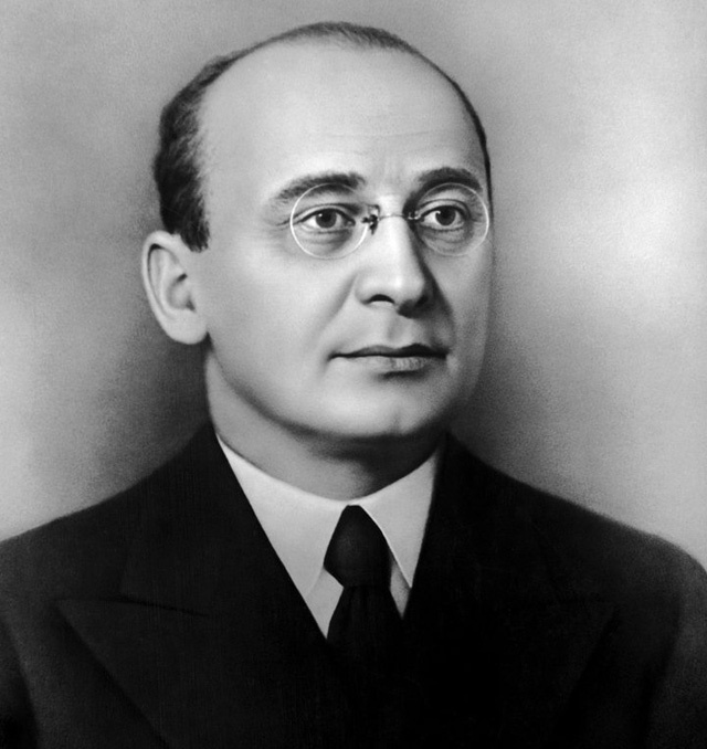 Лаврентий Берия, 1940-е годы