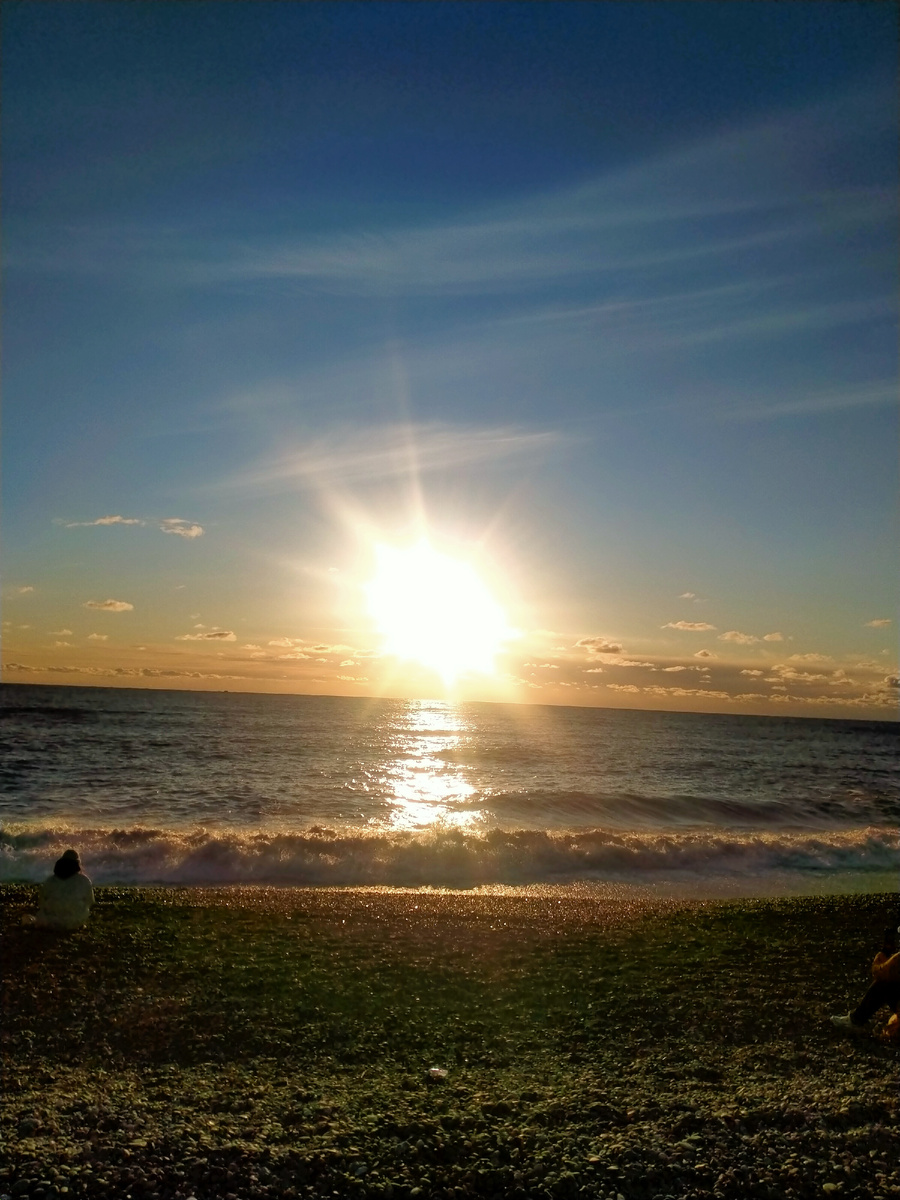 Мооооре, апрель