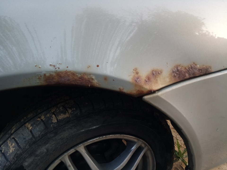 Коррозия одно из место где она может быть. 