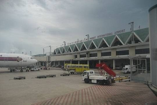    Самолёт с 200 российскими туристами не может вылететь из Таиланда