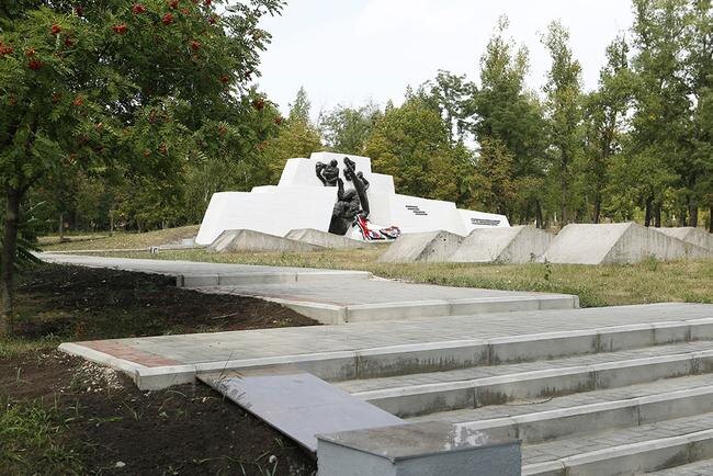 Парк Памяти на улице Гагарина / Фото: Вадим Заблоцкий (архив)