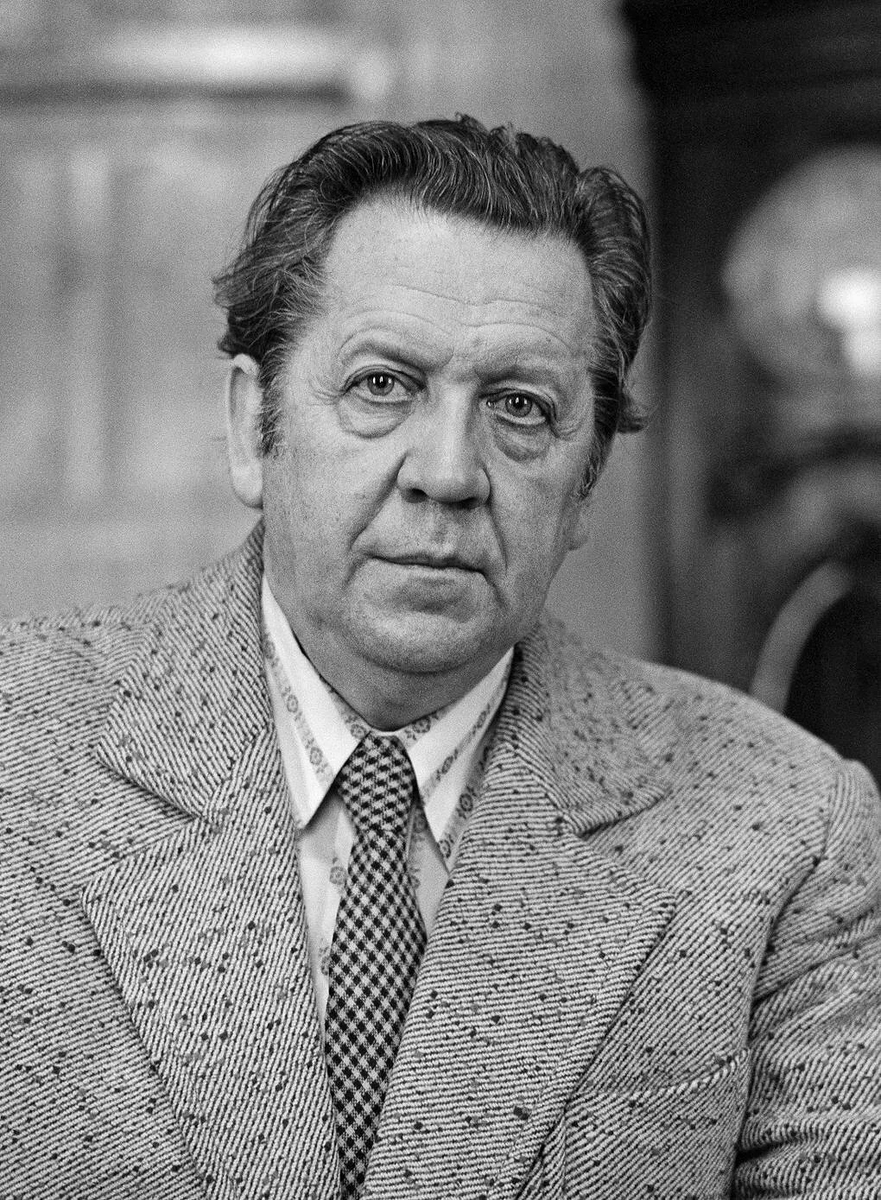 Андрей Попов 
