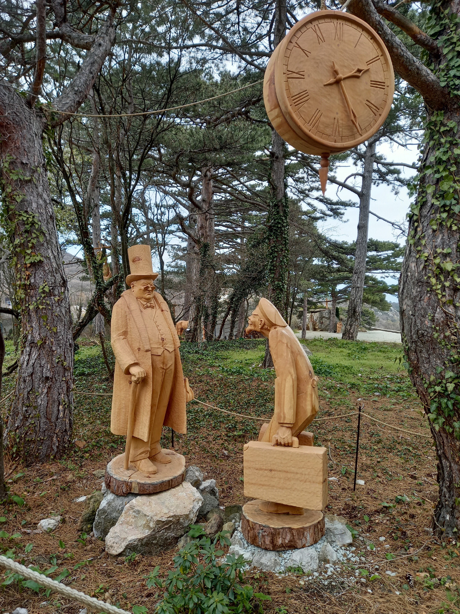 "Толстый и тонкий"