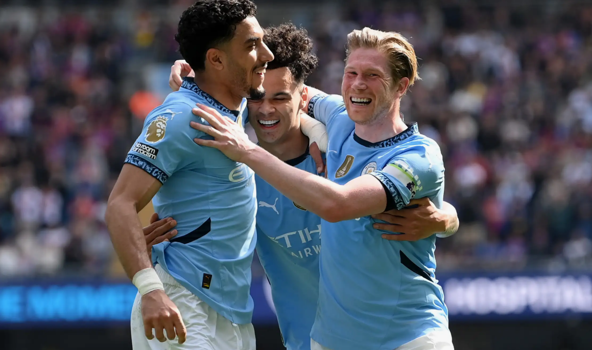 Кевин Де Брейне продолжает приносит пользу "Ман Сити", даже зная, что покинет команду летом. Фото: соцсети