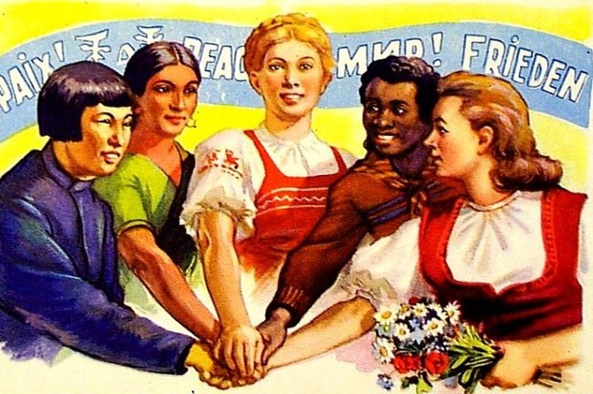 Одним из важнейших принципов СССР была дружба народов. И если США боролись за права человека в СССР, то СССР выступал за права н*гров в США.  